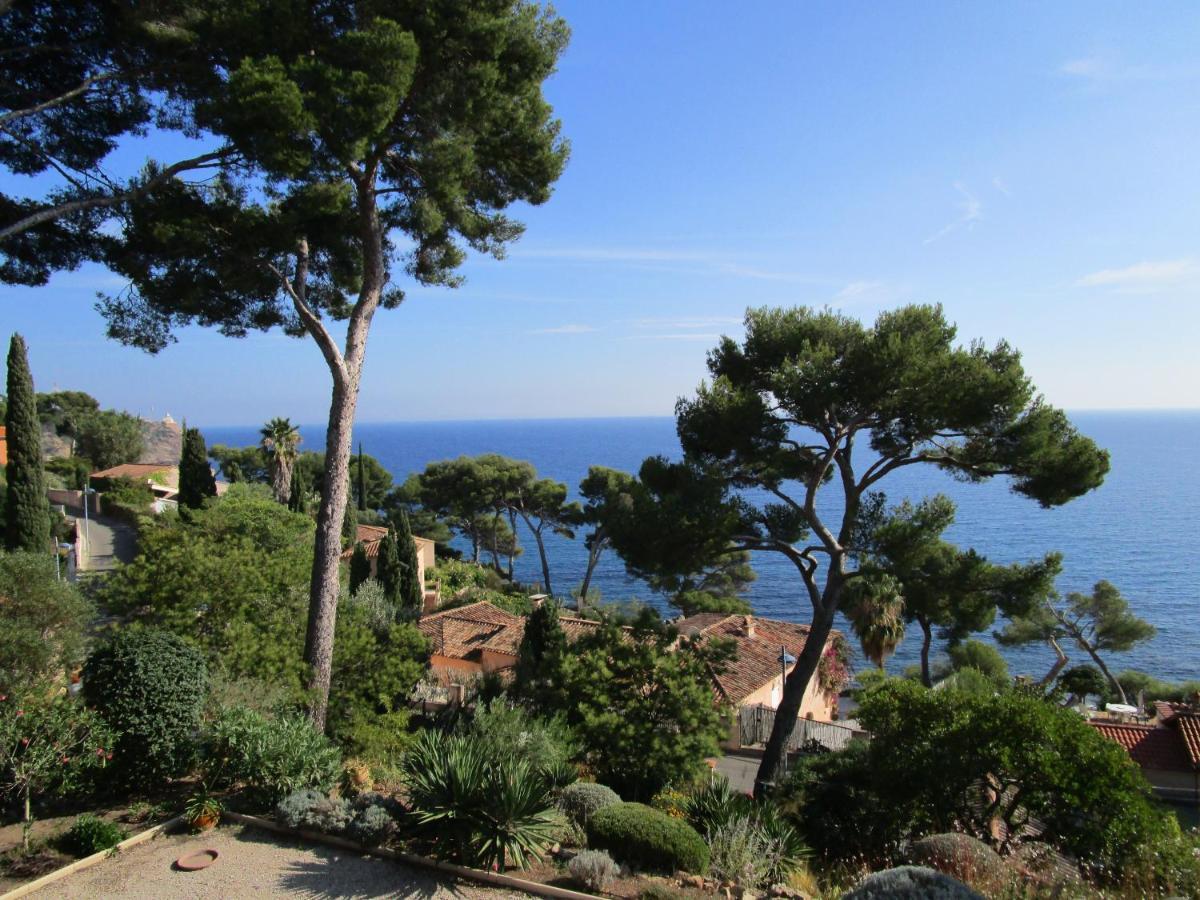 Les Bruyeres Bed & Breakfast Saint-Mandrier-sur-Mer Exterior photo